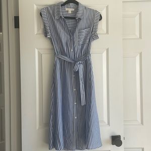 Cute summer blue white button down tie midi dress